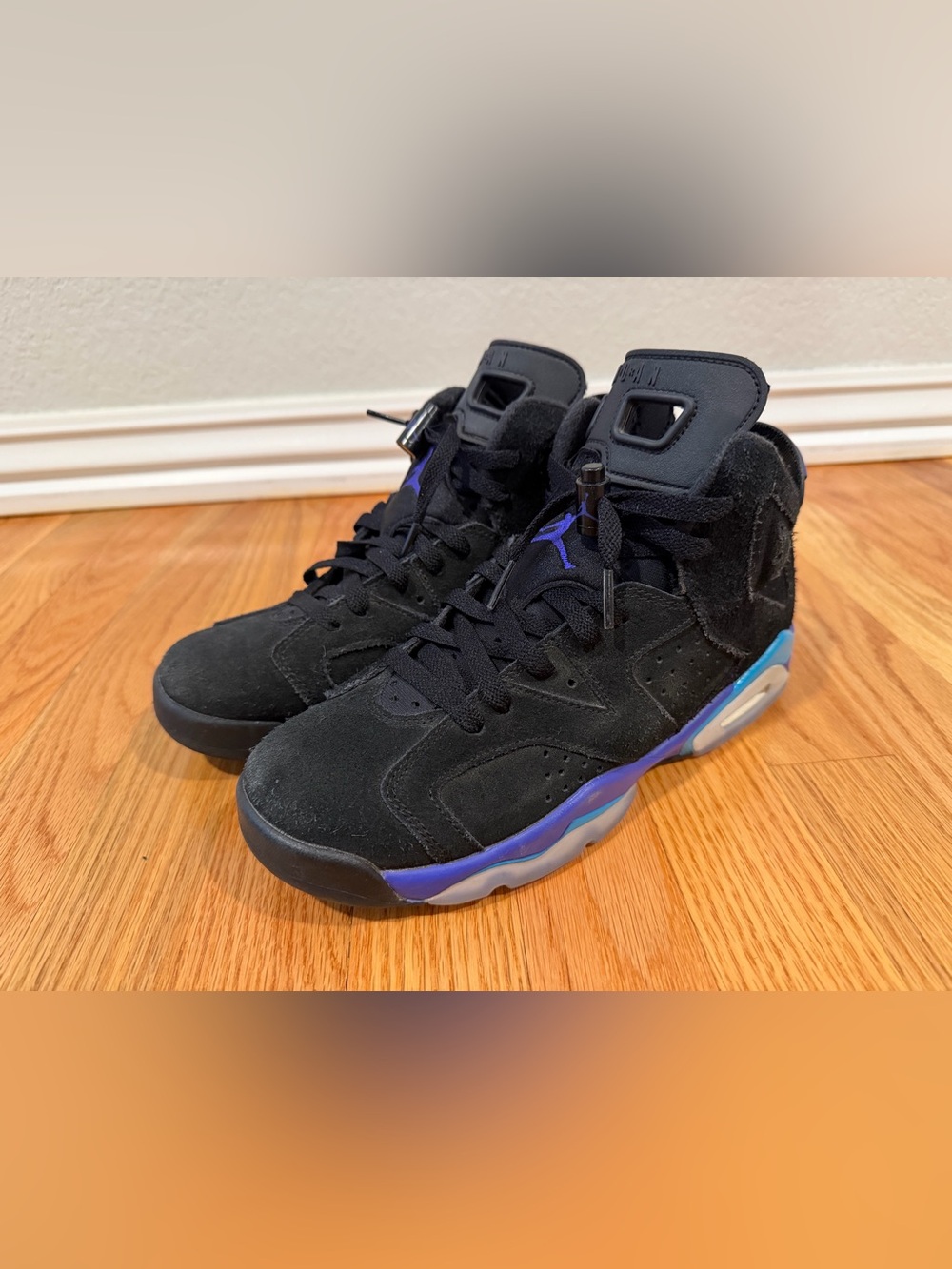 Air Jordan 6 Retro Aqua Black Bright Concord Kids Size 7Y 384665-004